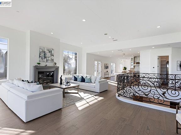 3rd image of 12400 Morgan Territory Rd