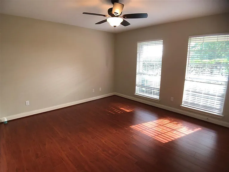 6510 Ashland Terrace Ln — Photo 16