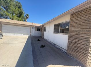 8008 Cureton Cir, Las Vegas, NV 89145