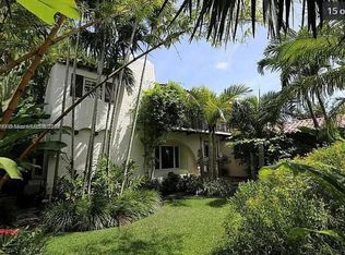 4715 N Bay Rd, Miami Beach, FL 33140