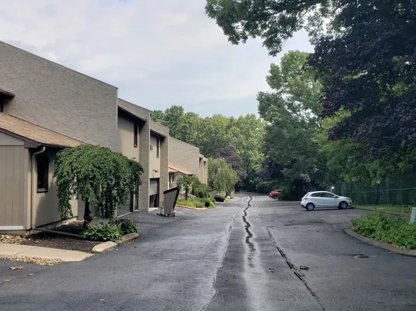 784 W Aaron Dr, State College, PA 16803