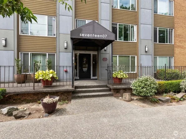 1707 Boylston Avenue #103, Seattle, WA 98122