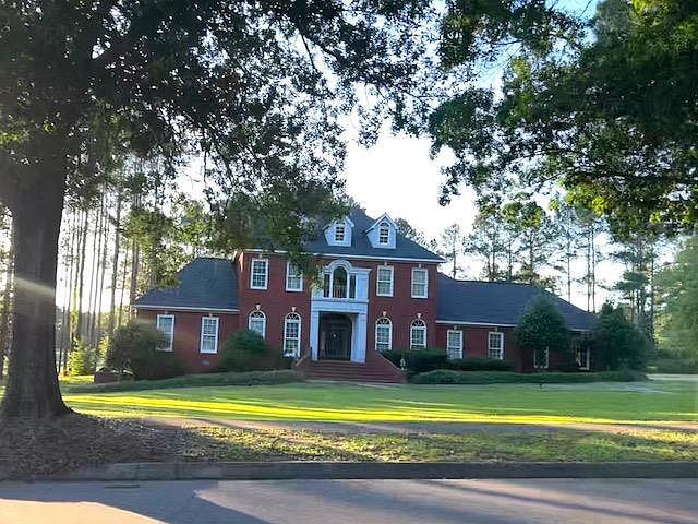 1st image of 400 Royal Pkwy