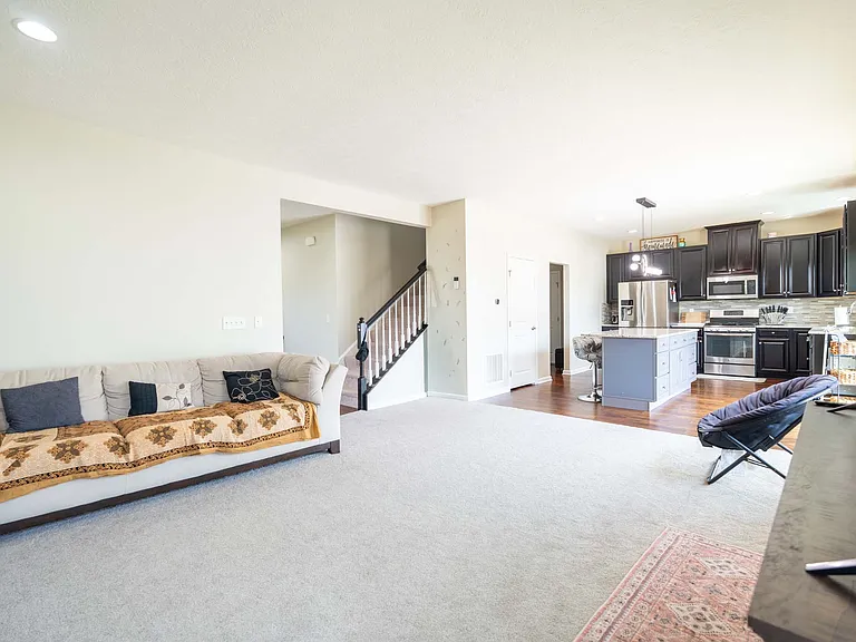 6106 Brandon Dr — Photo 8