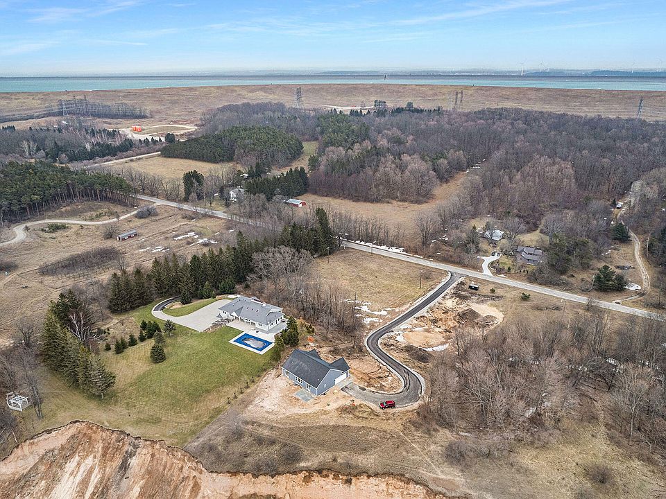 4245 S Lakeshore Dr Ludington, MI, 49431 Apartments for Rent Zillow