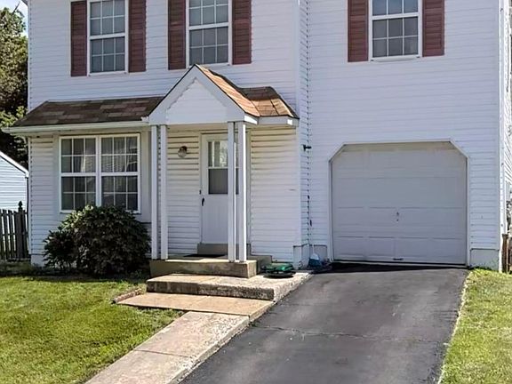 3rd image of 12846 McCarthy Cir