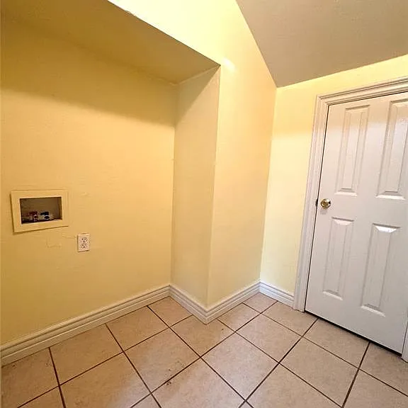 2937 Pioneer Ave — Photo 29