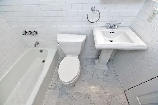 Rented by Icon Realty Management | media 3