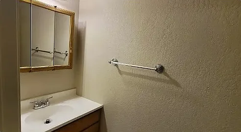 2608 Nevada Ln — Photo 7