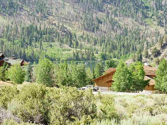 5th image of 124 Mountain Vista Dr Phase I