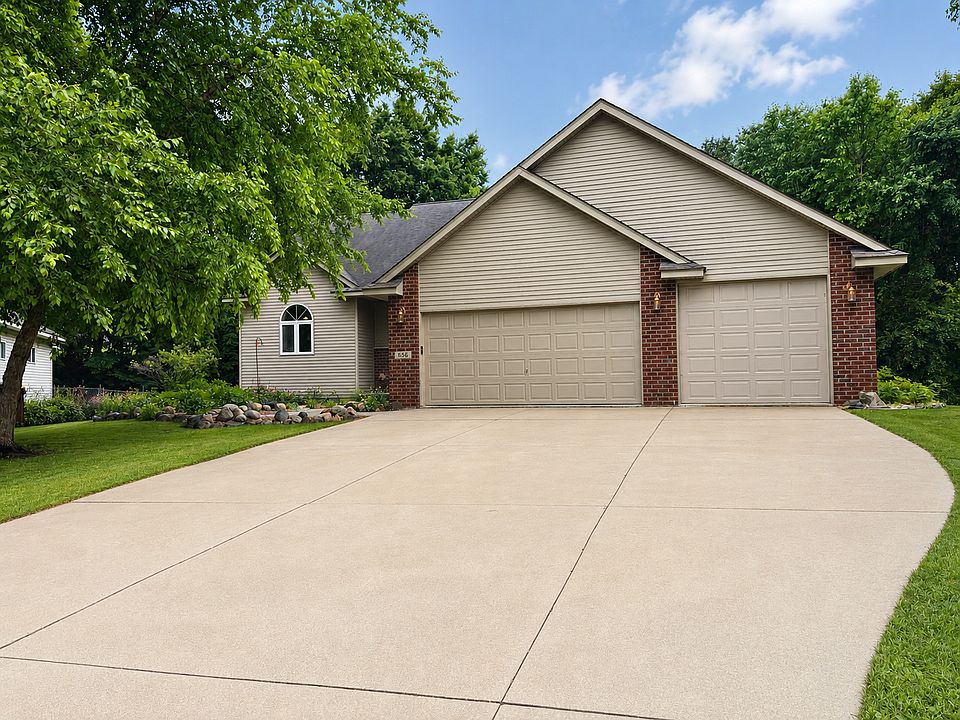 1st image of 856 Bridle Creek Ln