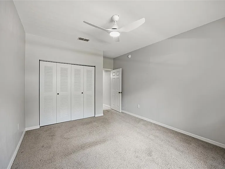 13200 W Newberry Rd #U117 — Photo 28