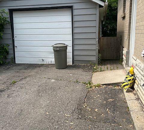 2nd image of 30 Hastings Dr #30