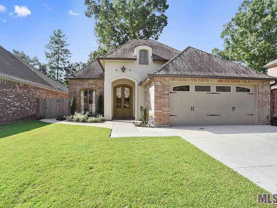 1st image of 36495 Retreat Ln
