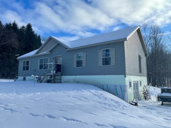 1182 State Route 122, Constable, NY 12926