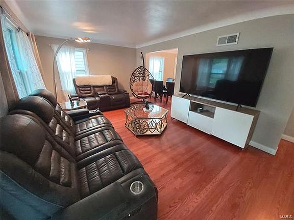 2nd image of 8557 Kathlyn Dr