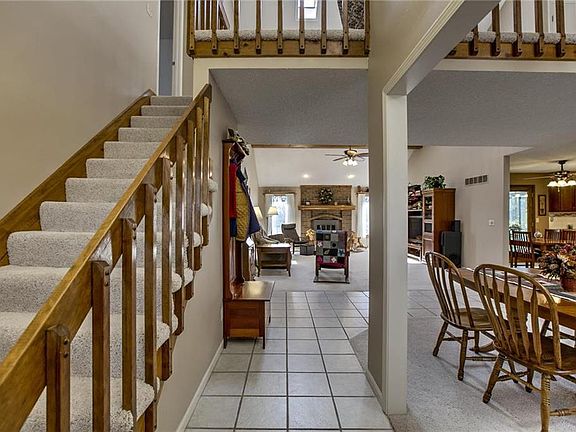 5th image of 1309 Campbell Ave