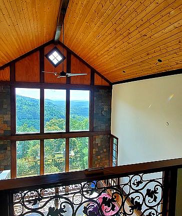 3rd image of 138 Dobson Mountain Rd