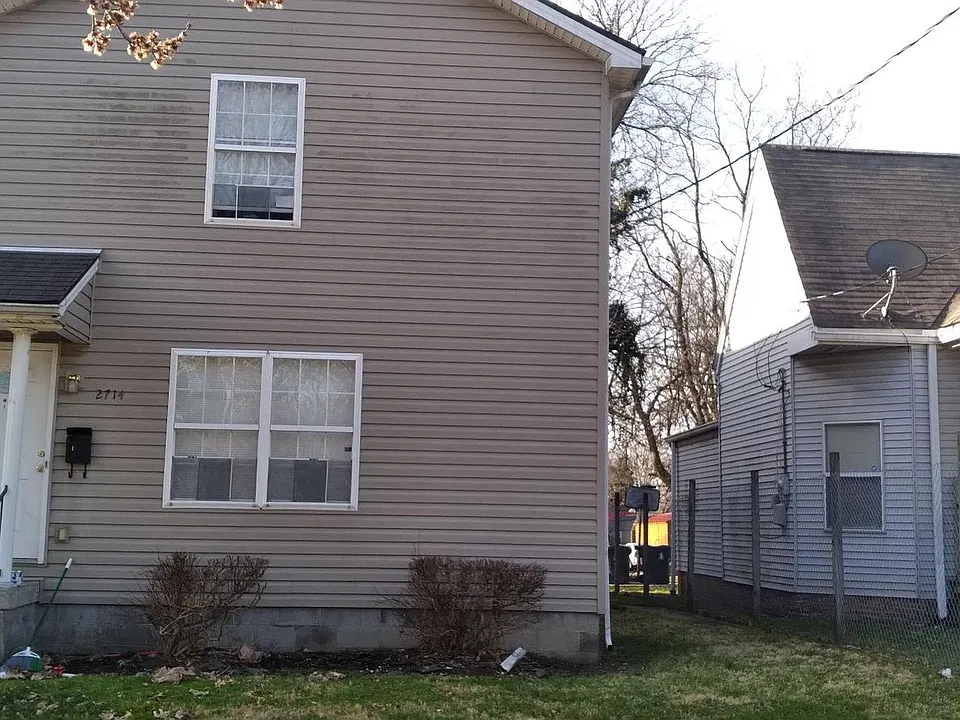 2714 W. Main