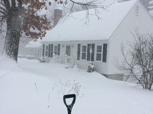 20 Hazel Ave, Nashua, NH 03062