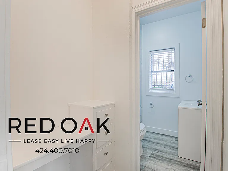 1056 S Normandie Ave #110 — Photo 10