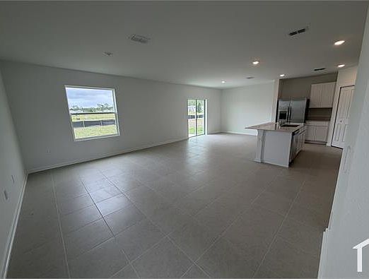 4th image of 2486 Hallow Garden Rd