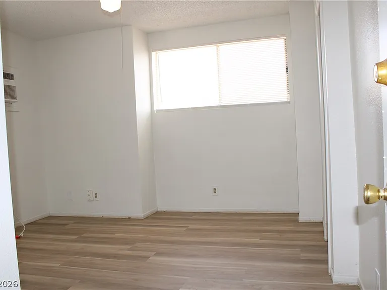 1212A Phillips Ave #A — Photo 12