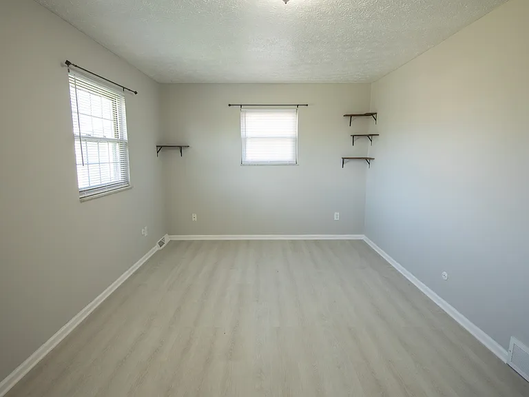 2114 Baldwin Rd — Photo 18