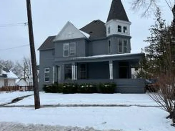 702 N 6th St, Mankato, MN 56001