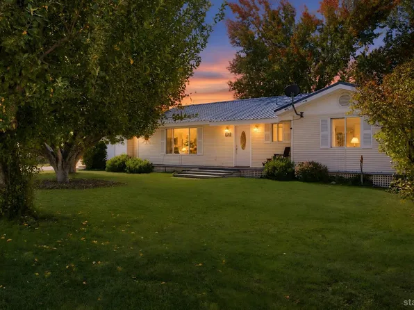 426 Rancho Circle Dr, Loyalton, CA 96118