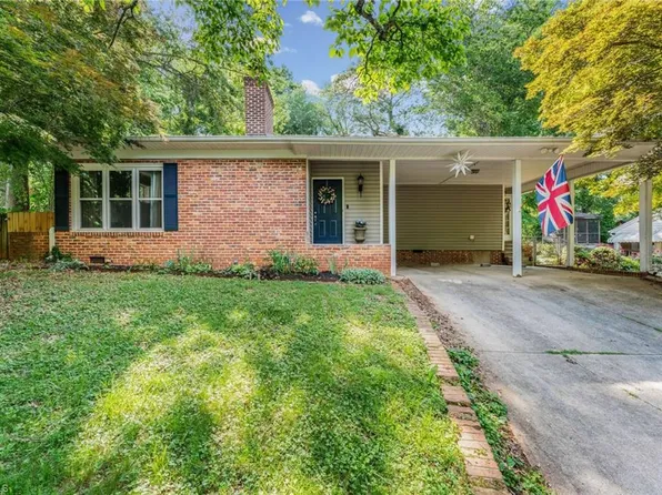2519 Lullington Dr, Winston Salem, NC 27103