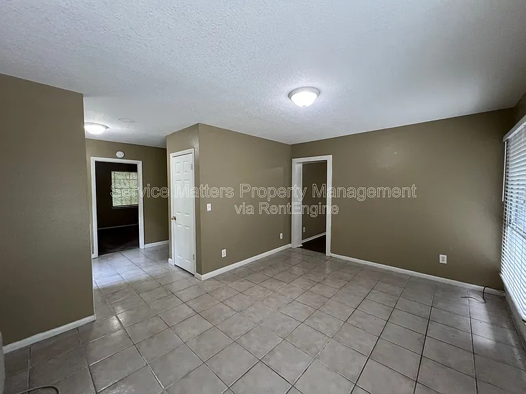 6876 Trading Post Ln — Photo 12