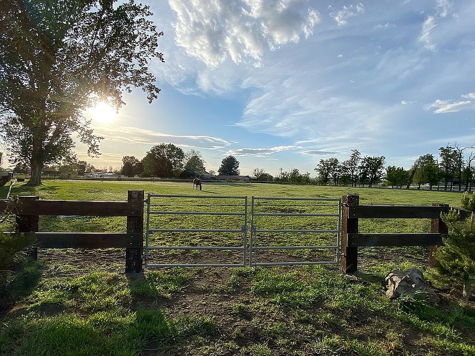 Entire property is fenced