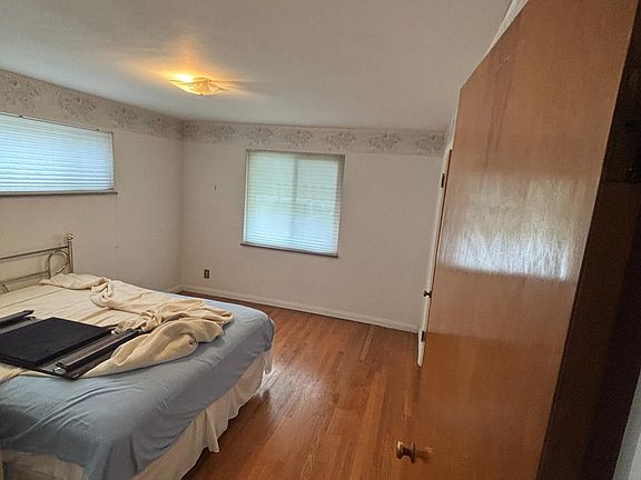 4th image of 4938 Mount Alverno Rd