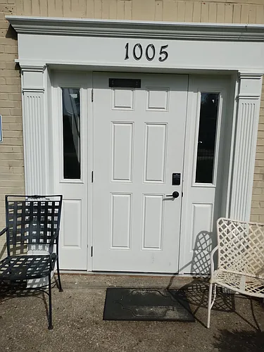1005 N Broadway St #2 Photo 1