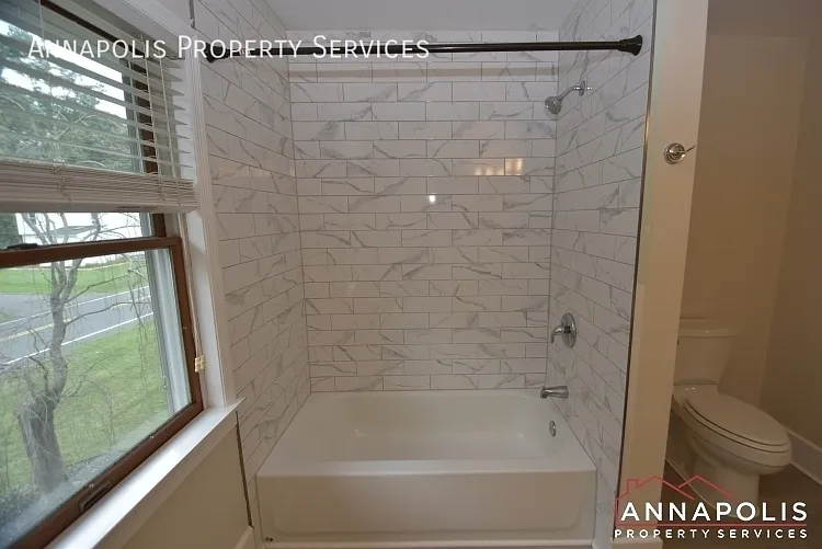 7809 Locust Wood Rd — Photo 25