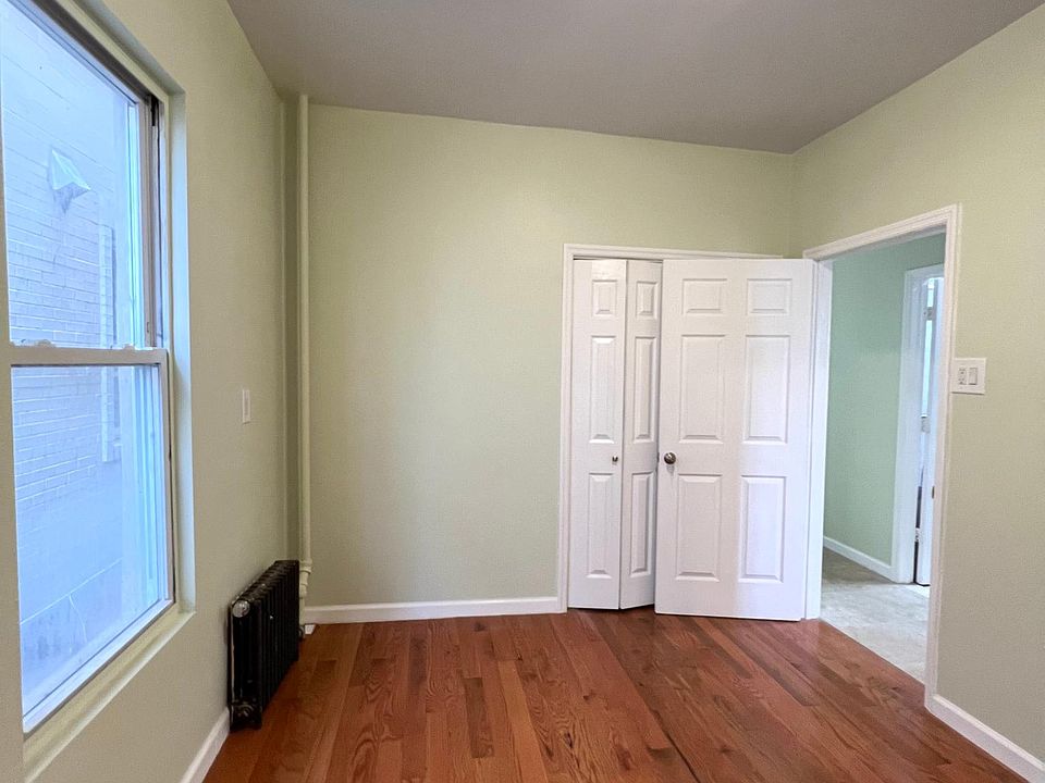 1st image of 4620 Bowne St Floor 1