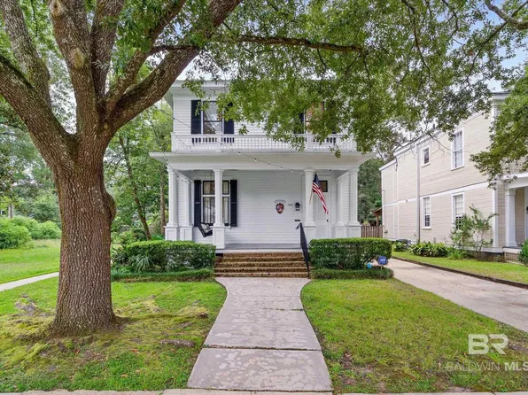 1209 Palmetto St, Mobile, AL 36604