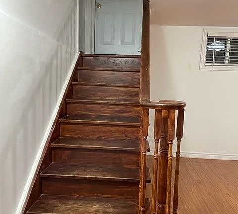 2nd image of 43 Montjoy Cres