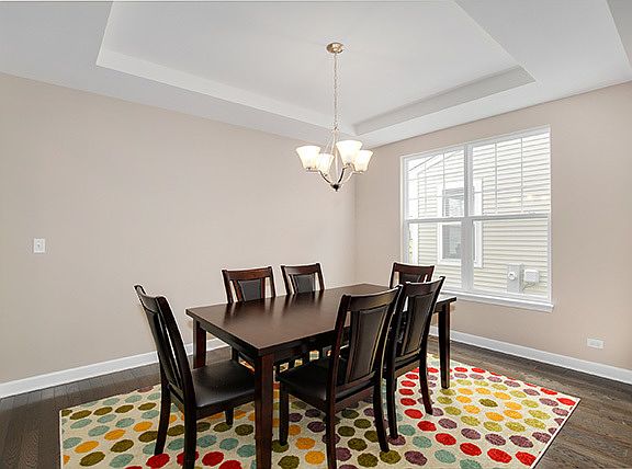 3rd image of 5791 Northwood Ave