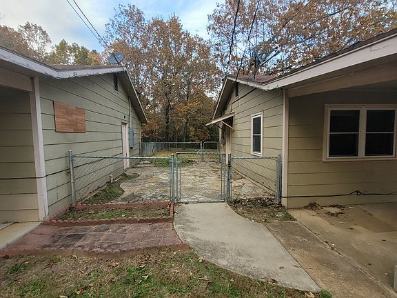 3rd image of 21 Oklawaha Dr