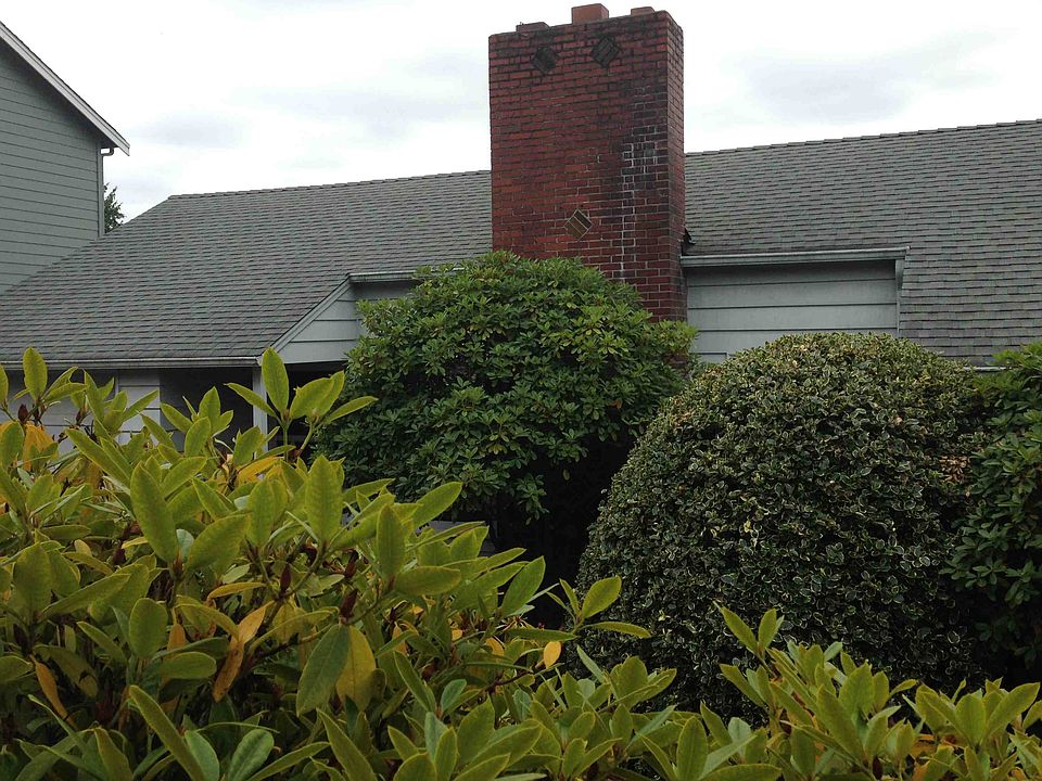 1st image of 4537 Stanford Ave NE