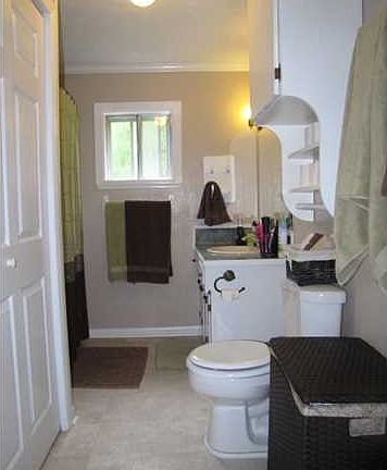 4th image of 4732 E Circle Dr NW