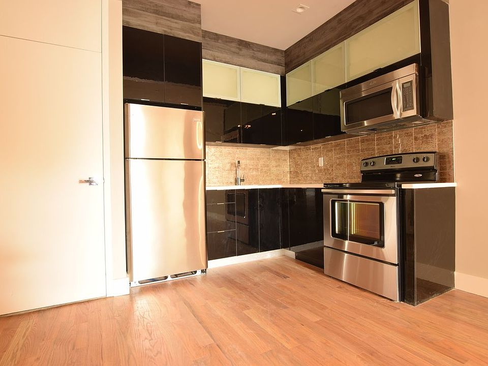 1st image of 1446 Bedford Ave #B2