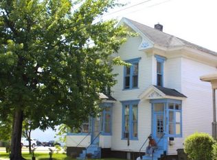 943 Jefferson St, Muskegon, MI 49440