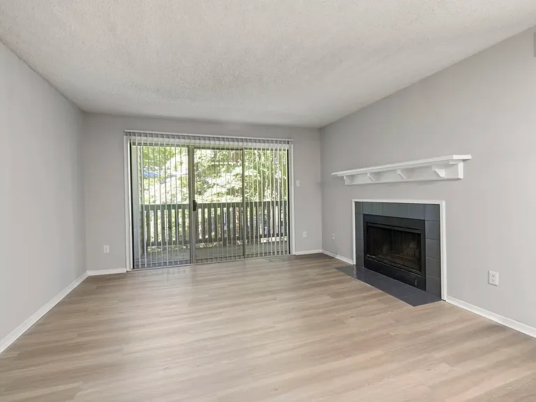 Apartments In Raleigh, NC With Private Balcony or Patio