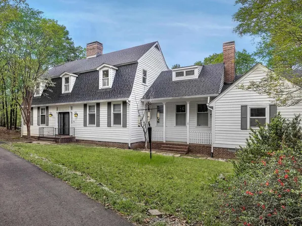 19820 Spillway Rd, Roland, AR 72135