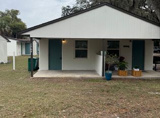 1564 N Tremain St, Mount Dora, FL 32757