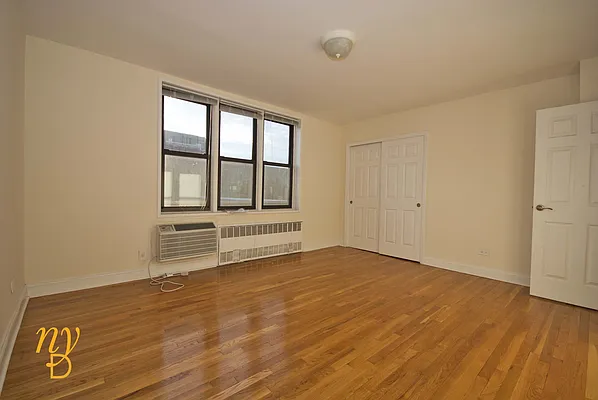 Rented by New York Dwellings LLC | media 26