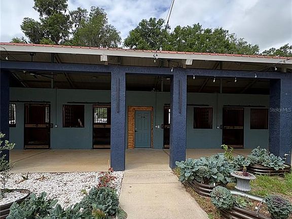4th image of 1575 NE 100th St